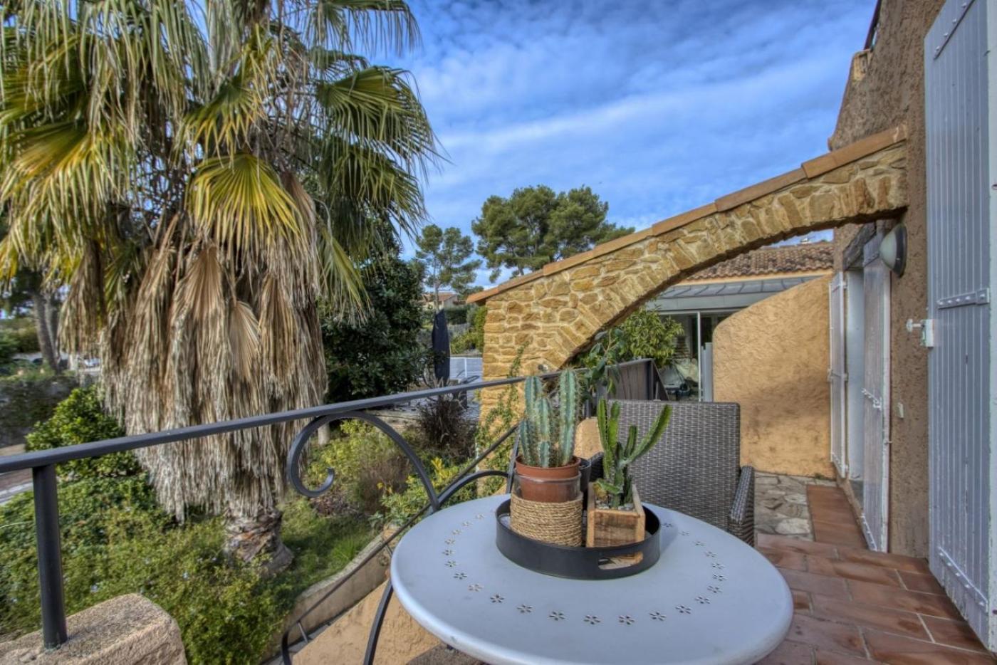Villa Esperance- Appartement Entier T2 La Ciotat Dış mekan fotoğraf